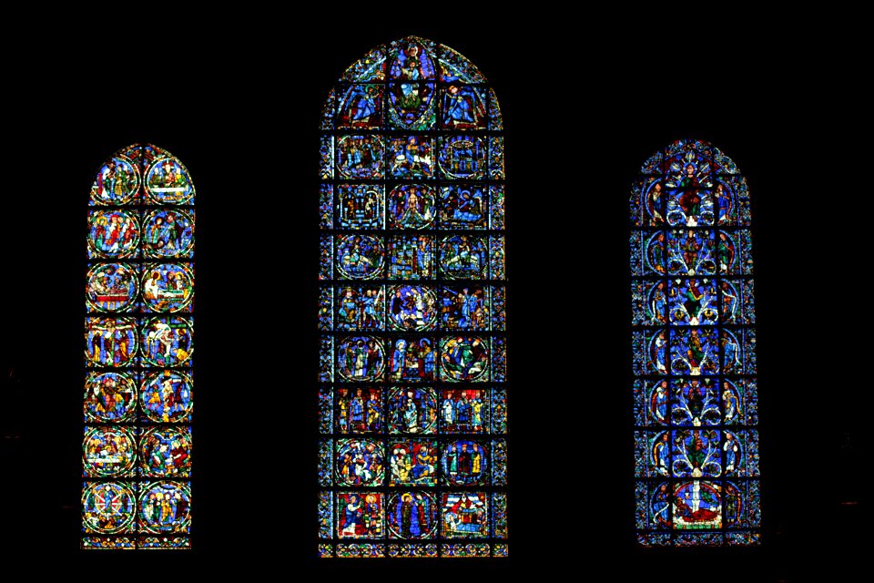 Vitrail Chartres-049 à 051