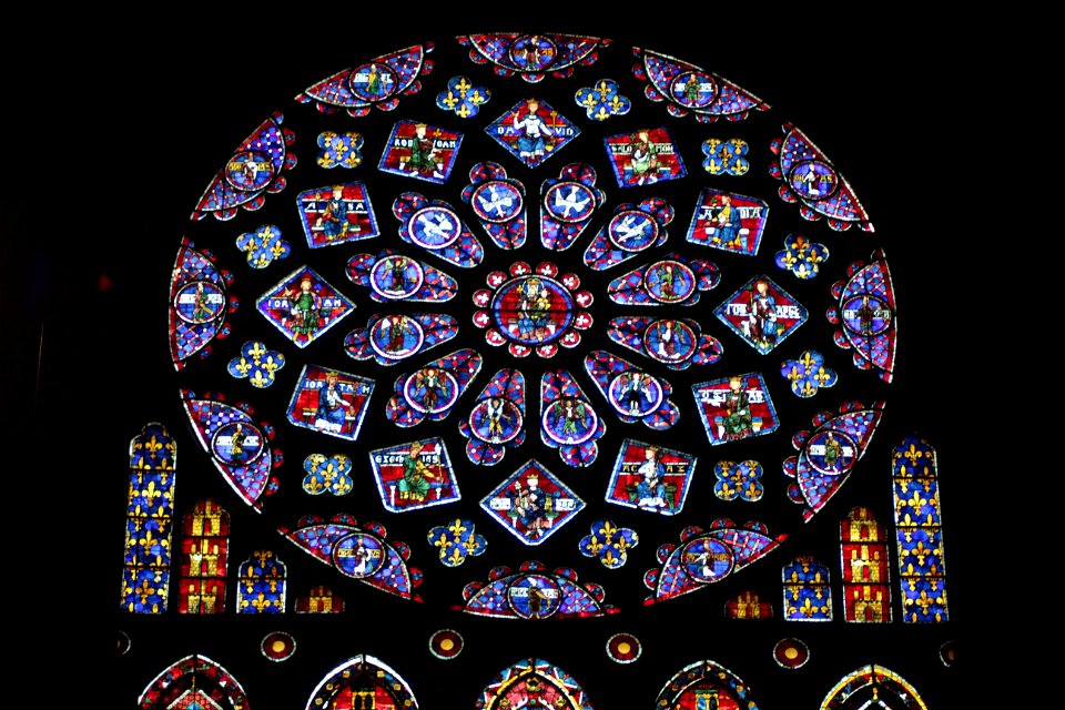 Vitrail Chartres-121 a