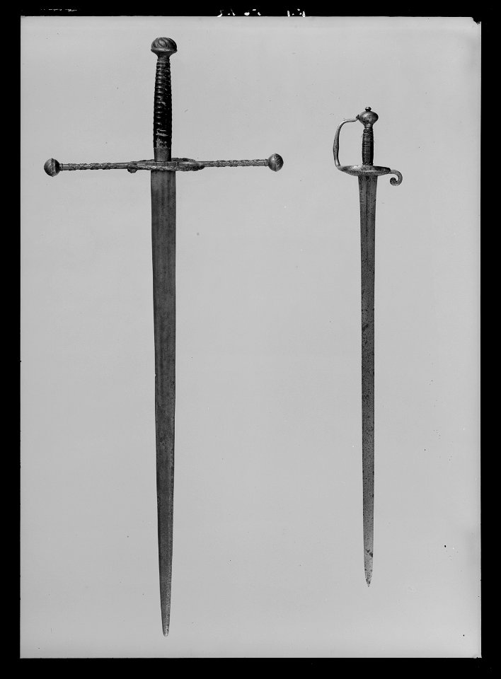 Värja - tvåhandssvärd - Livrustkammaren - 78056