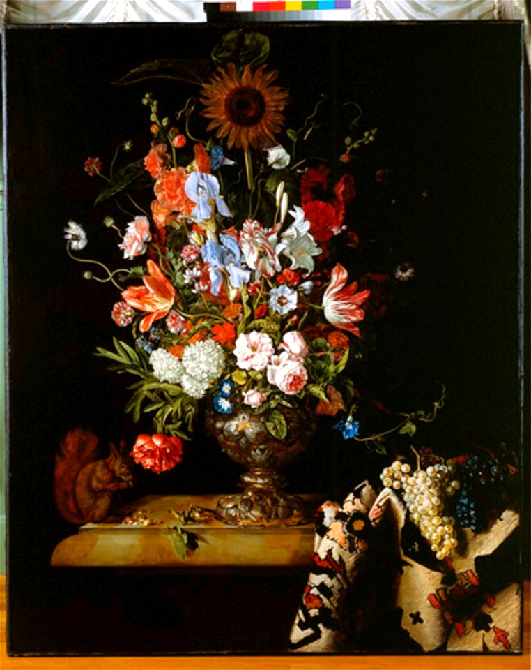 W.F. van Royen - Stilleven met bloemen in een vaas, oosters tapijt en eekhoorn - NK1688 - Noordbrabants Museum