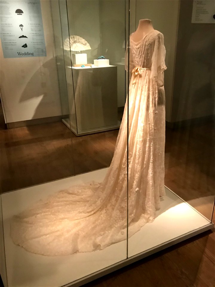 Wedding dress of A.M. Pavlova, née Usova and wedding fan, tiara, and brooch