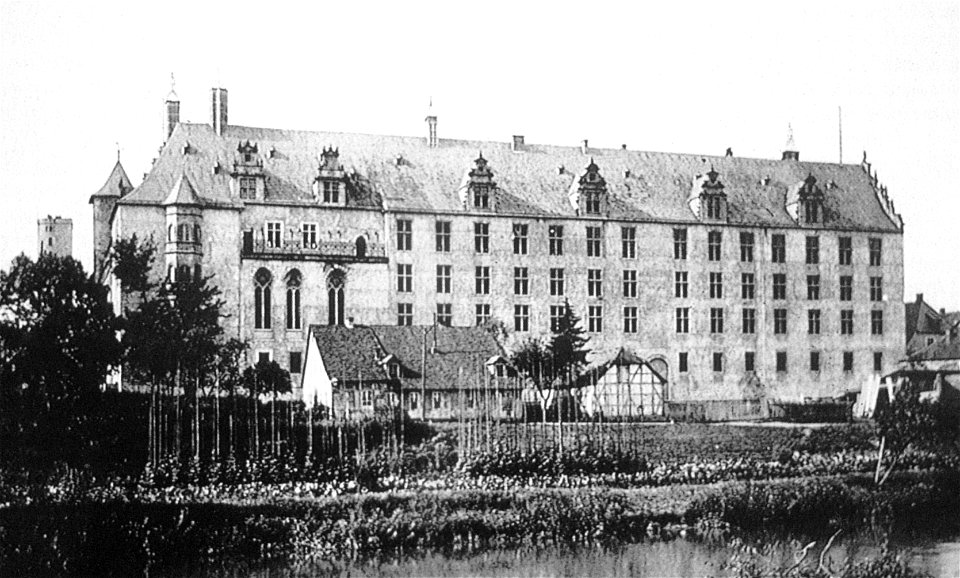 Welfenschloss Blümer Werder 1900