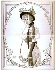 Woman in bowed hat and gloves LCCN2014637343