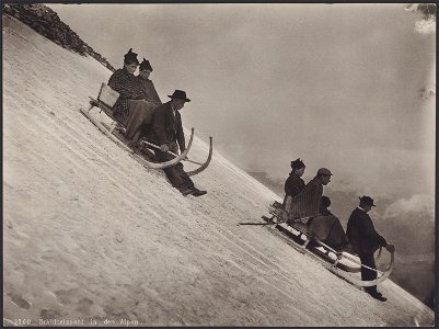 Zentralbibliothek Zürich - Schlittelsport in den Alpen - 000012146