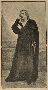 Bolesław Ładnowski jako Hamlet, Według fotografii Karolego i Troczewskiego (59931). Free illustration for personal and commercial use.