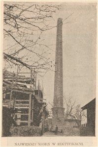 Dzielnica monopolu wódczanego Największy komin w rektyfikacji Fotogr. A. Rzążnickiego (81948)