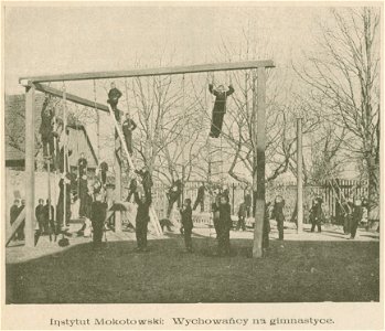 Instytut Mokotowski dla moralnie zaniedbanych chłopców Wychowańcy na gimnastyce (81808)