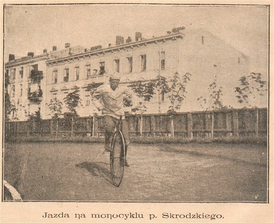 Jazda na monocyklu p. Skrodzkiego Według fotografii St. Bogackiego fotografa cyklistów (82495)