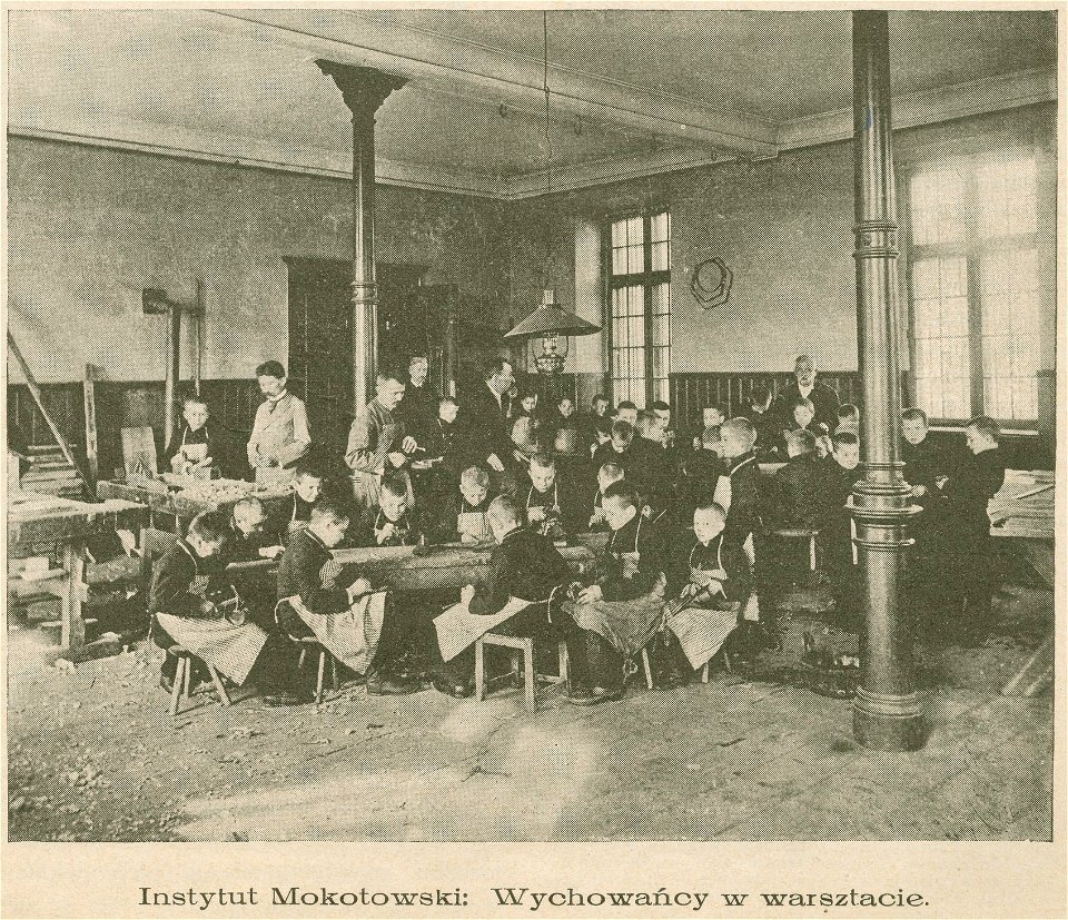 Instytut Mokotowski dla moralnie zaniedbanych chłopców Wychowańcy w warsztacie (81807)