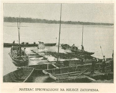 Materacsprowadzony na miejsce zatopienia w Wiśle (79044)
