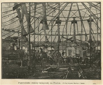 Pogorzelisko remizy kolejowej na Pradze (59507)
