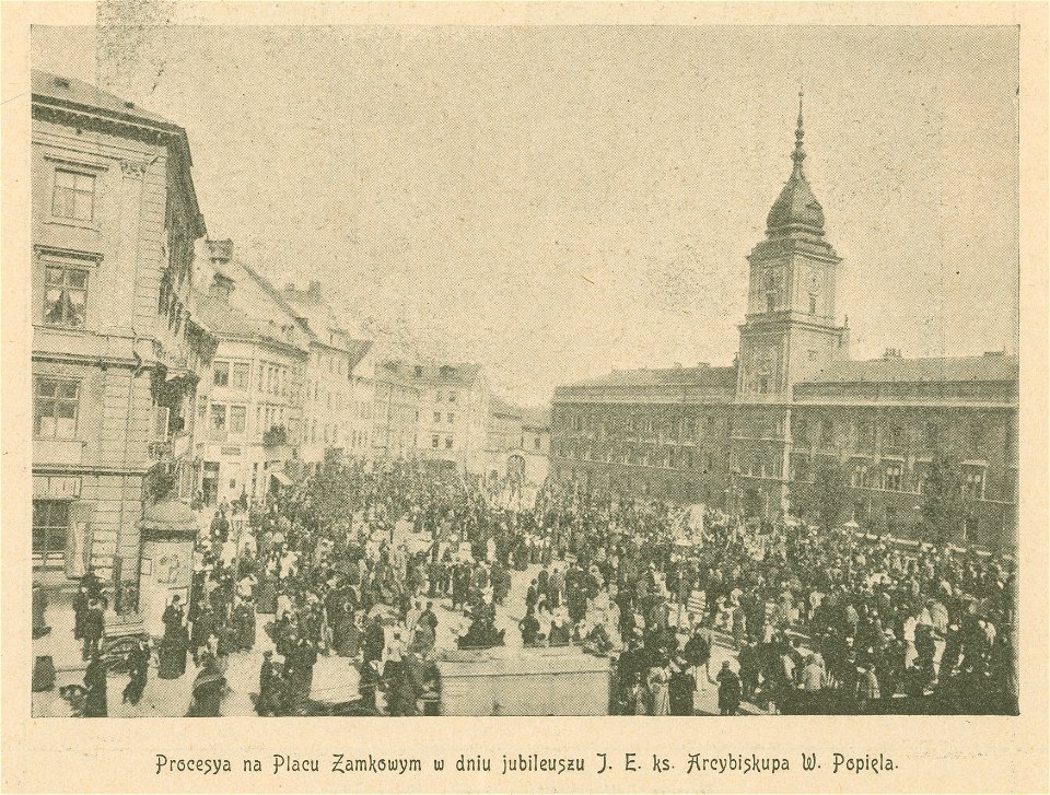 Procesya na Placu Zamkowym w dniu Jubileuszu J. E. ks. Arcybiskupa W. Popiela (80062)