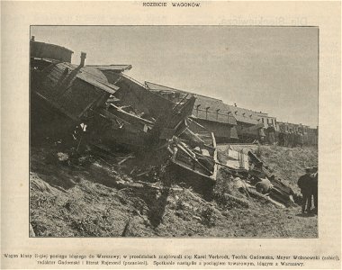 Rozbicie pociągów na kolei Warszawsko-Wiedeńskiej, w dniu 13 lipca r.b. 1900 - Wagon klasy II pociągu idącego do Warszawy ... (54164)