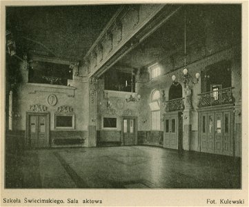 Szkoła Świecimskiego Sala aktowa Fot. Kulewski (76464)