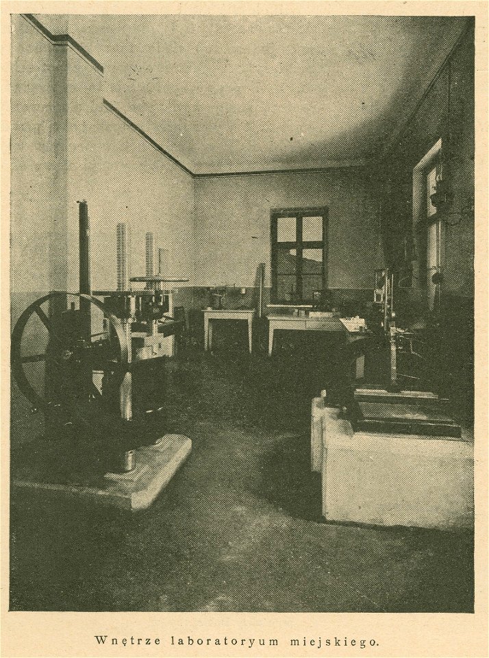 Wnętrze laboratorium miejskiego przy ulicy Dobrej (80059)