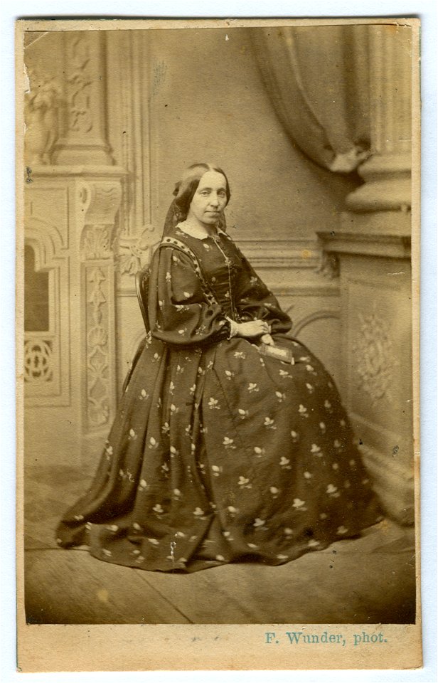 Friedrich Karl Wunder phot. CDV Pauline. Bildseite