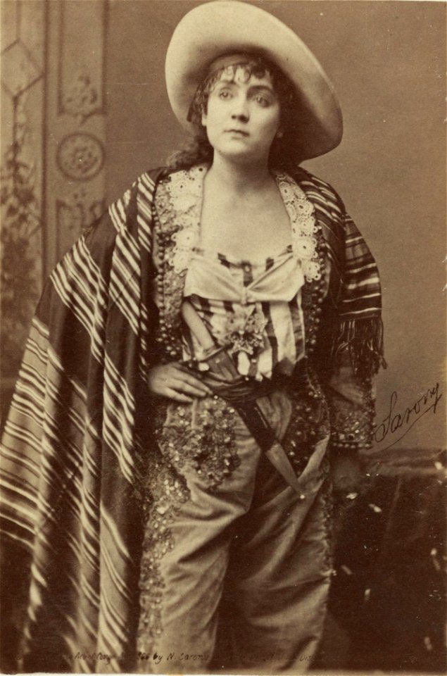 Harvard Theatre Collection - Menken, in costume, TCS 19