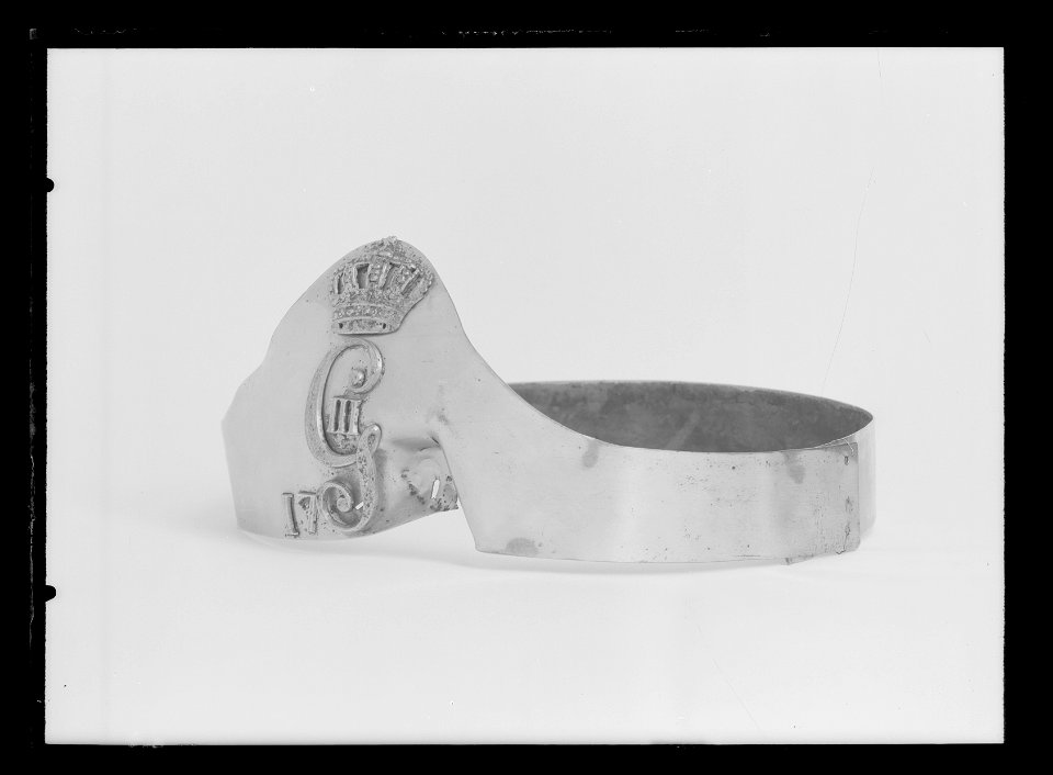 Hattband m: 1790 till uniform för arméns flotta - Livrustkammaren - 52559