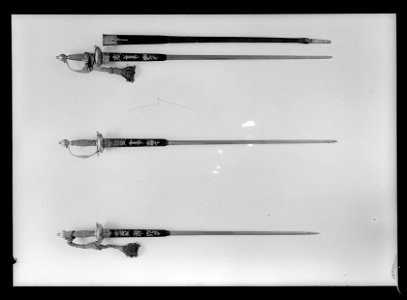 Hedersvärja av infanteriofficersmodell, Sverige 1789 - Livrustkammaren - 52082