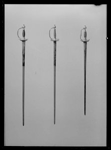Hedersvärja av infanteriofficersmodell, Sverige ca 1790 - Livrustkammaren - 17946
