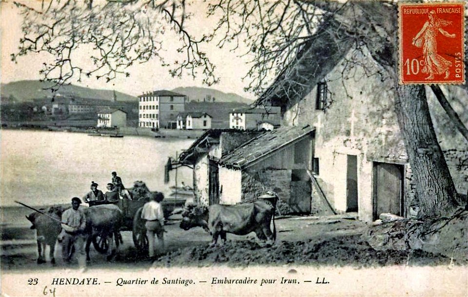 Hendaye - Place du Débarcadère 5
