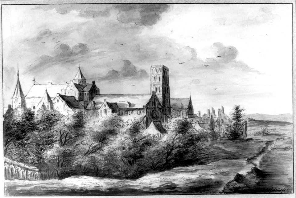 HUA-37308-Gezicht op de Mariakerk te Utrecht in een landschappelijke omgeving vanaf een verhoging ter plaatse van de stadswal uit het noordwesten