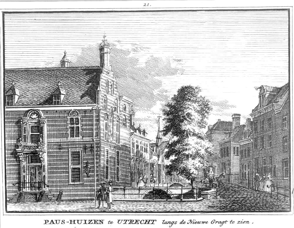 HUA-35460-Gezicht in de Kromme Nieuwegracht te Utrecht met links Paushuize uit het westen
