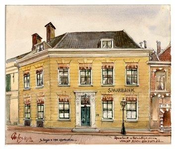 HUA-39367-Gezicht op de zij en voorgevel van het spaarbankgebouw Achter de Dom 22 te Utrecht met rechts een gedeelte van het buurhuis met het ingangspoortje Ach