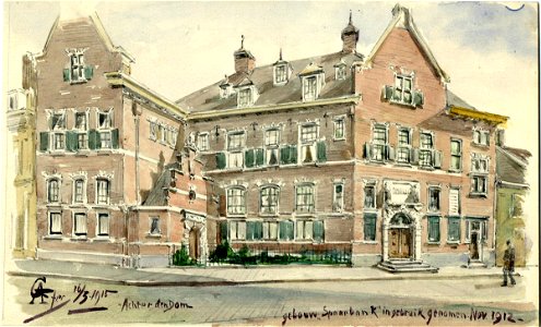 HUA-39368-Gezicht op de zij en voorgevels van het nieuwe spaarbankgebouw Achter de Dom 22 te Utrecht met links het poortje uit 1644 afkomstig uit het buurhuis A