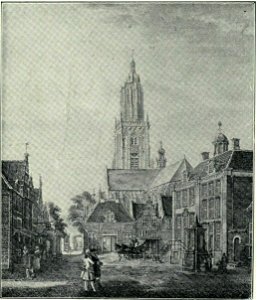 HUA-6317-Gezicht op de Markt te Rhenen met de pomp en de voor en zijgevel van het stadhuis en op de achtergrond de Cunerakerk en toren