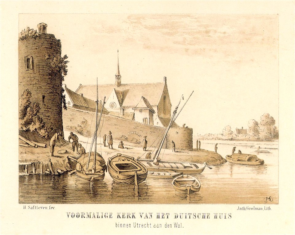 HUA-37626-Gezicht over de stadsbuitengracht te Utrecht op de kapel van het Duitse Huis achter de stadsmuur met links een waltoren uit het noordwesten