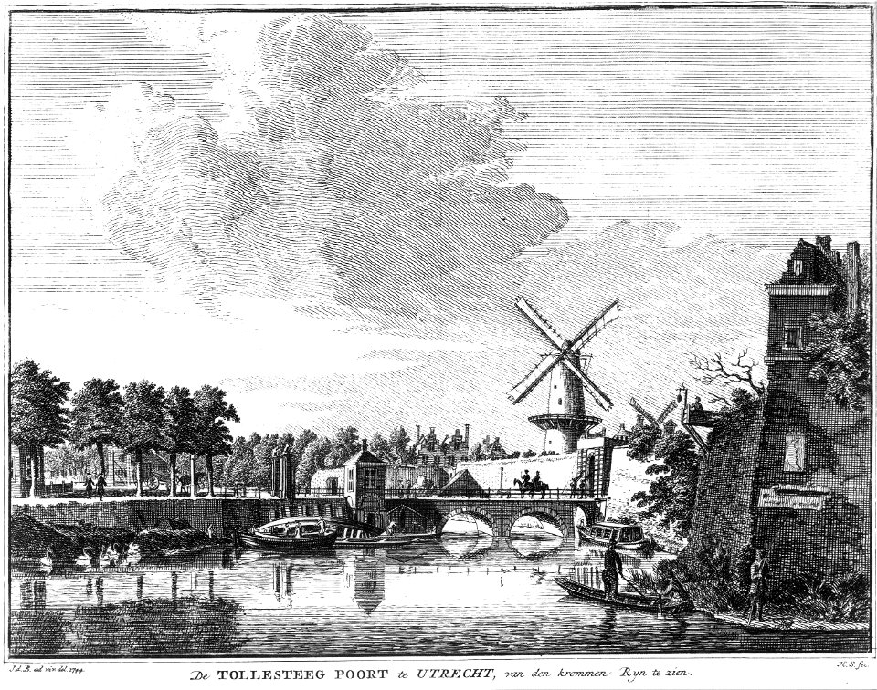 HUA-36382-Gezicht over de stadsbuitengracht op de stadswal te Utrecht met de Tolsteegbrug en poort en daarachter de Bijlhouwerstoren links een gedeelte van de s
