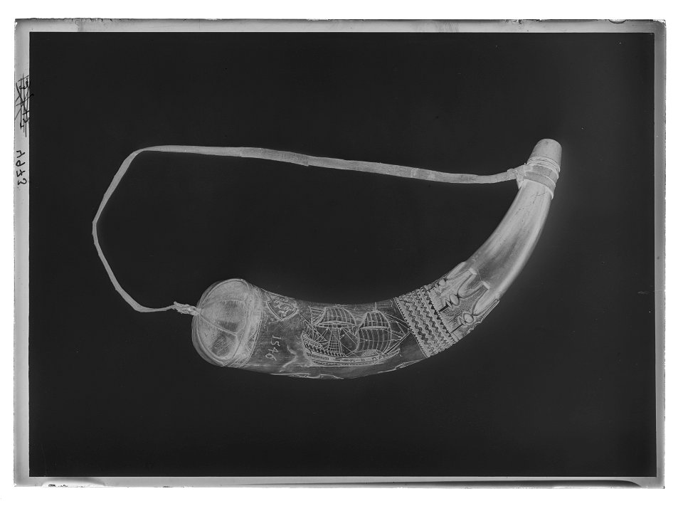 Kruthorn - Livrustkammaren - 43274-negative