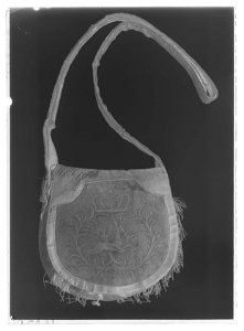 Jaktväska - Livrustkammaren - 18680-negative