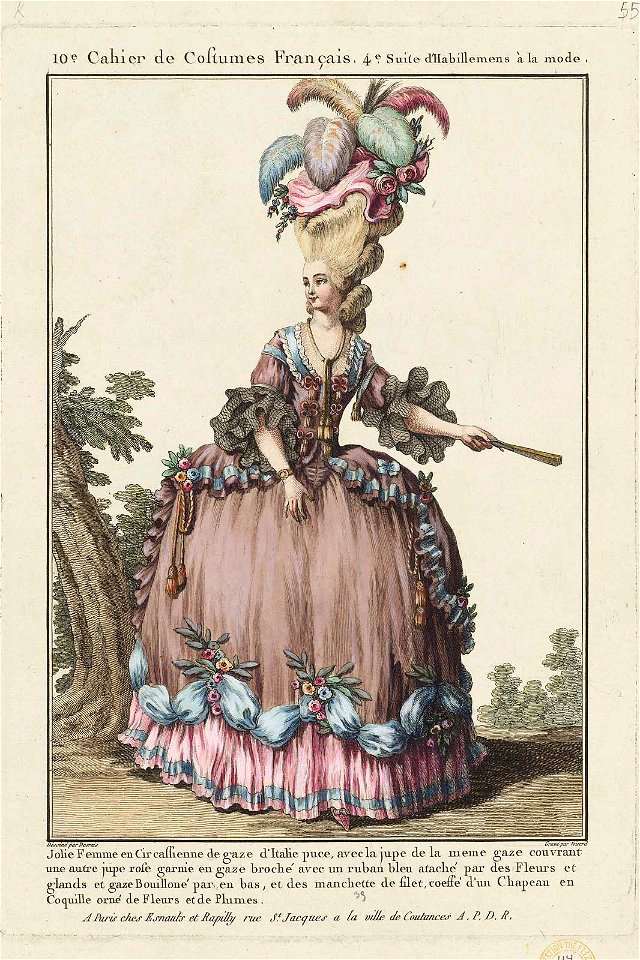 Jolie femme en circassienne de gaze d'Italie