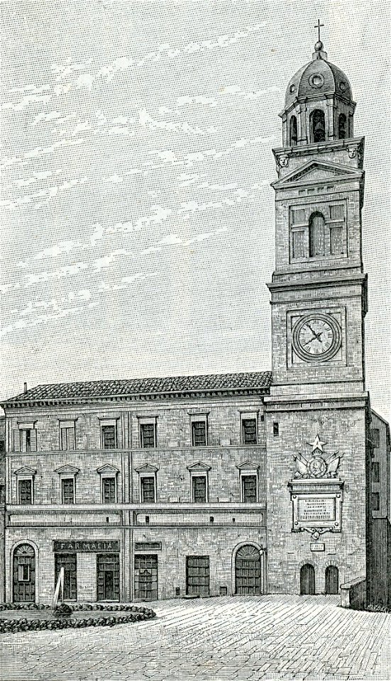 Macerata Torre Maggiore e Teatro Lauro Rossi