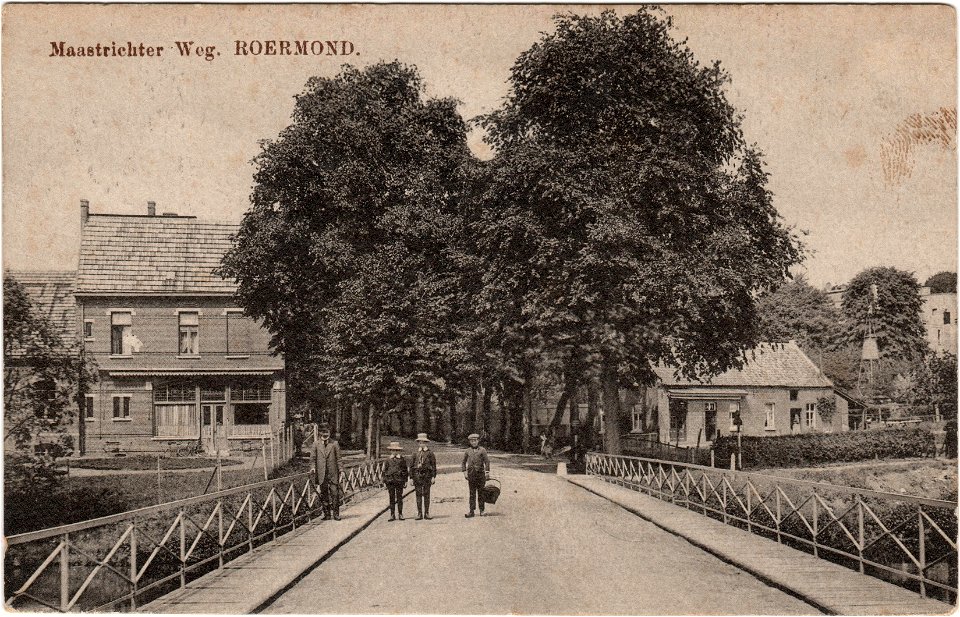 Maastrichterweg, Roermond recto