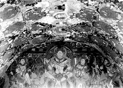 Maya Cave 224, lunette over the entrance