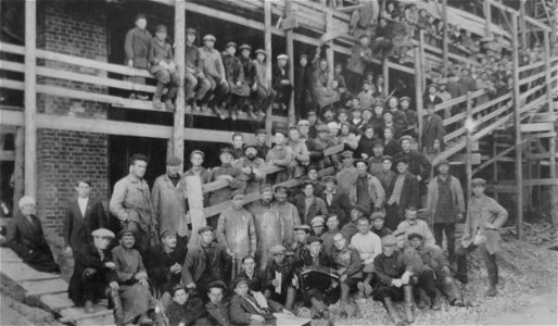 Participents of volunteer shift at the construction of the Yaroslavl Rubber Plant