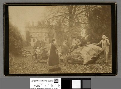 Portrait of William Gladstone & Family (4672754)