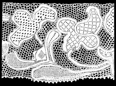 PSM V08 D557 Guipure lace
