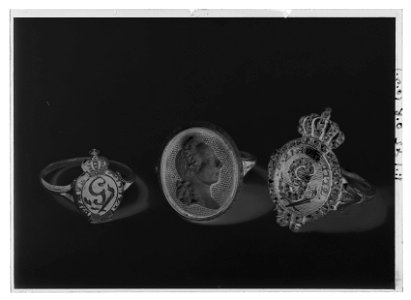 Revolutionsringar - Livrustkammaren - 9958-negative