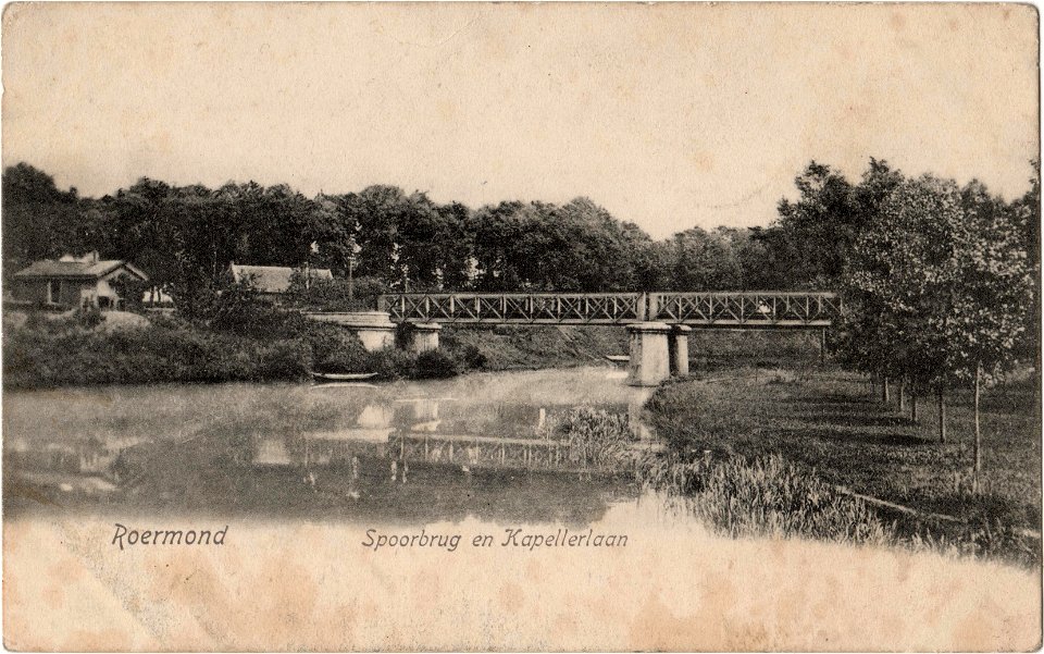 Roermond, Spoorbrug en Kapellerlaan recto
