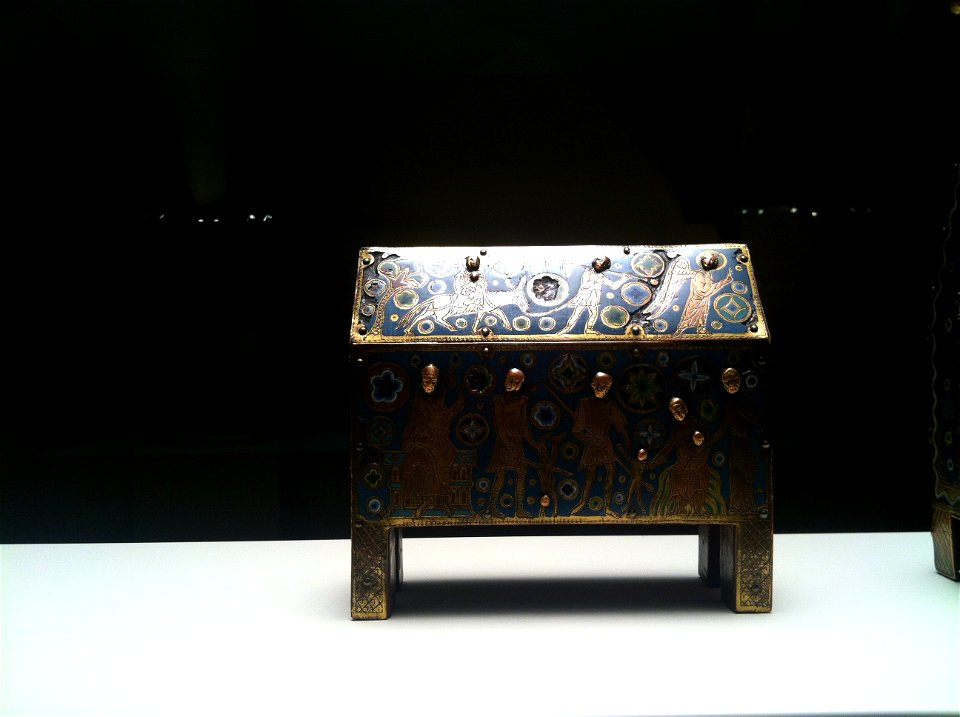 Romanesque Treasure of MNAC- Arqueta els sants innocents