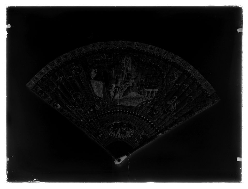 Solfjäder - Livrustkammaren - 77135-negative