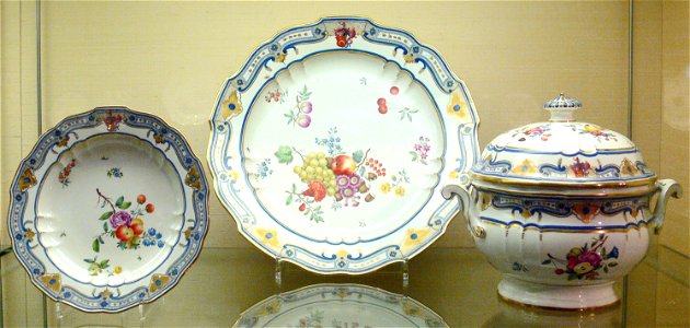 Teller Terrine Frankenthal um 1782 rem