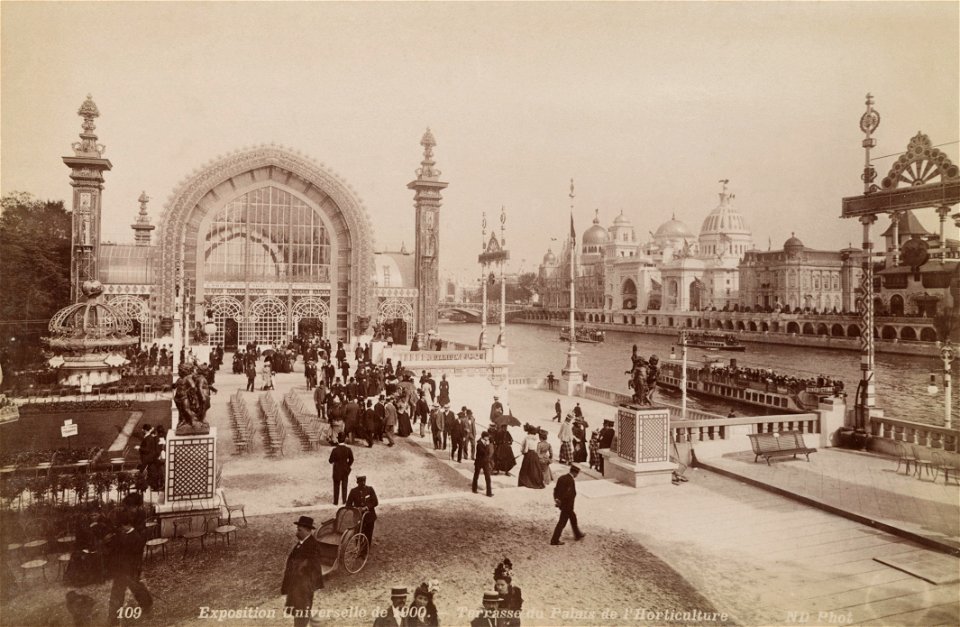 Terrasse du palais de l'horticulture