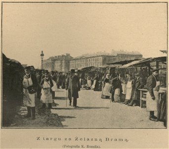 Z targu Za Żelazną Bramą- Fotografia K. Brandla (59912)