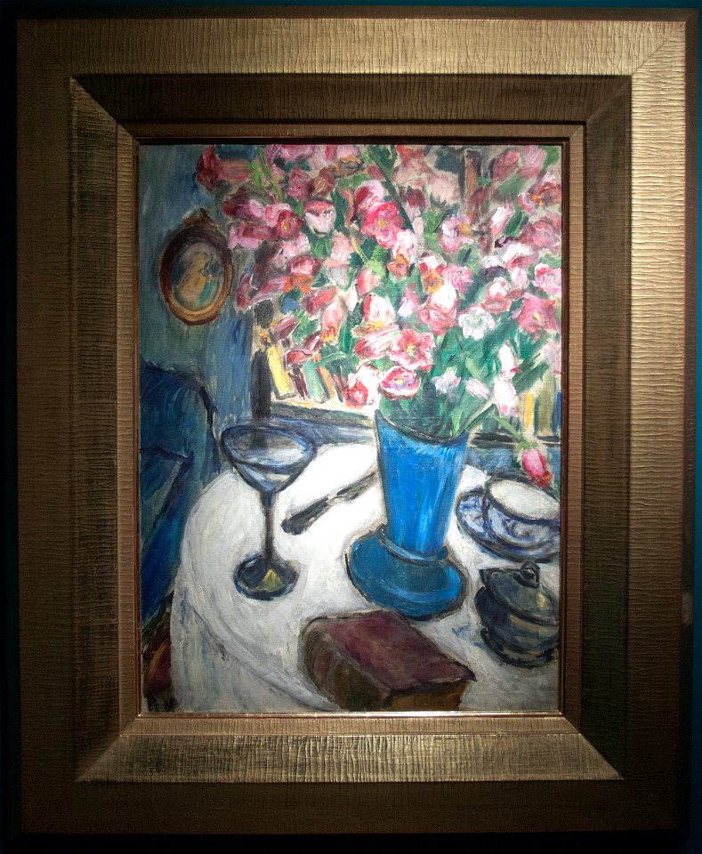 Valéria Dénes - Still-life with flowers