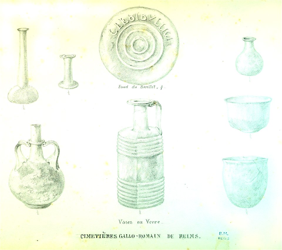 Cimetières de Reims vases en verre 06135